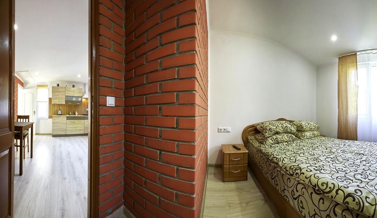 Private Apartments Truskavets Exterior foto